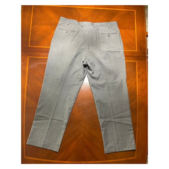 Chaps Mens Dress Pants 38W x 30L All Wool Gray Light Interior Staining Last Pic - Picture 2 of 9